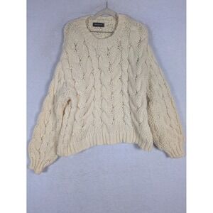 White Fox Sweater Women's XS/S Pale Yellow Chunky Cable Knit Crew Neck Oversized